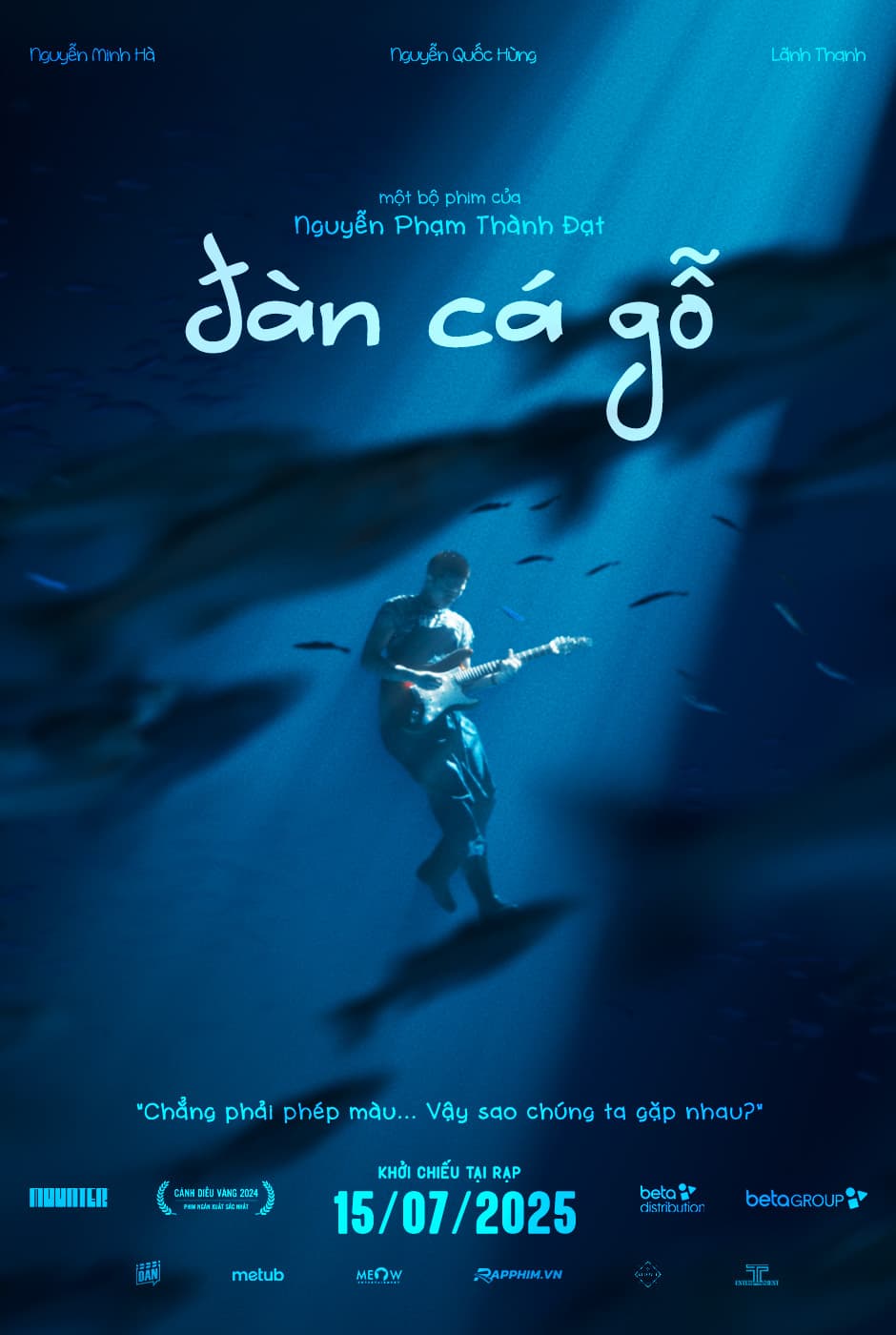 ĐÀN CÁ GỖ